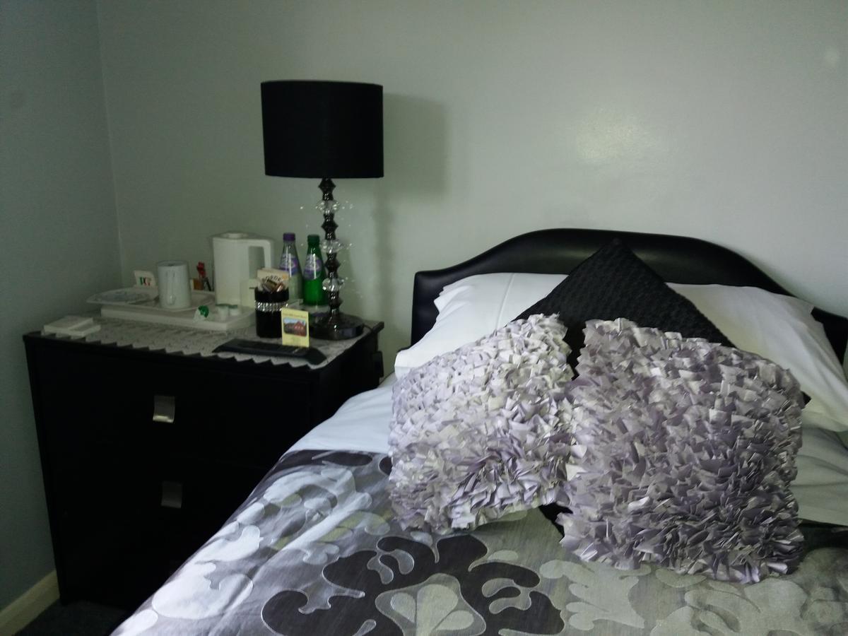 Lynn Hill Guest House Dereham Εξωτερικό φωτογραφία